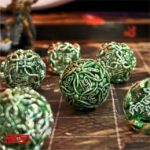 Hollow polydice Druidic Vines - Metaal - 7 stuks - Inclusief dice bag - Groen