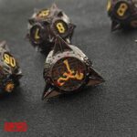 Polydice Bloody Executioner - Metaal - 7 stuks - Inclusief dice bag - Zwart/ Goudkleurig