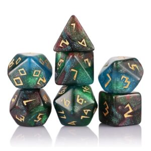 Polydice Damnation Runes - Acryl - 7 stuks - Inclusief dice bag - Groen/ Meerkleurig