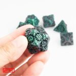 Polydice Seafarers Regret - Metaal - 7 stuks - Inclusief dice bag - Groen