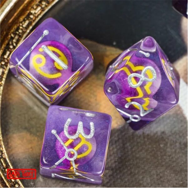 Polydice Prophetic Constellation Mega Set - Resin - 12 stuks - Inclusief dice bag - Paars