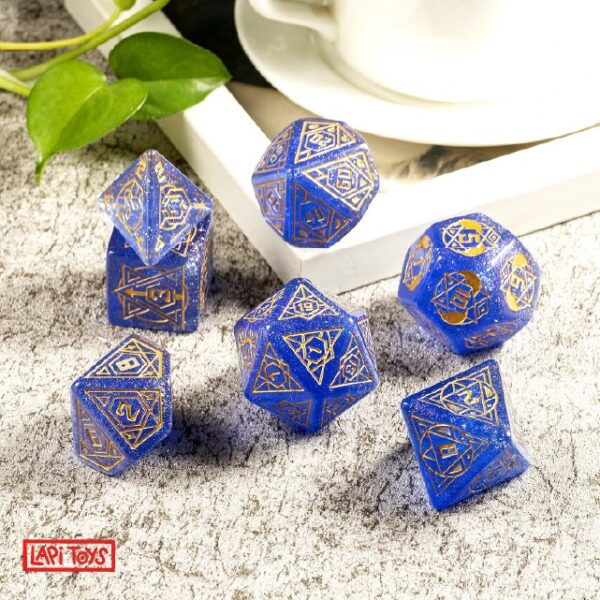 Polydice Zodiac Sky XL - Resin - 7 stuks - Inclusief dice bag - Blauw