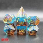 Polydice Firey Sunset Sharp Edge  - Resin - 7 stuks - Inclusief dice bag - Oranje/ Blauw