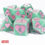 Polydice Pastel Cupid - Resin - 7 stuks - Inclusief dice bag - Groen/ Roze