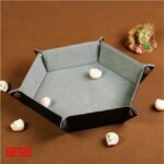 Dice Tray Moonstone Grey - Dobbelbak - Imitatieleer - Hexagon - Grijs